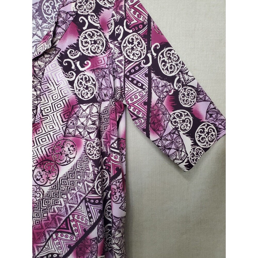 Susan Graver Liquidknit Mixed Pattern Split Neck … - image 2